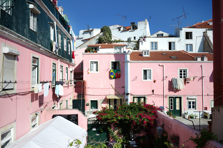 Alfama Patio Hostel