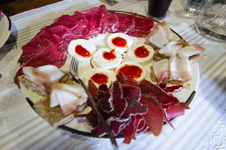 Fromage et charcuterie, Vallée d'Aoste