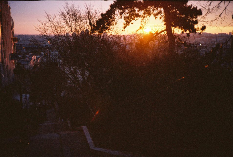 Photo de rue Paris - Montmartre, lever de soleil