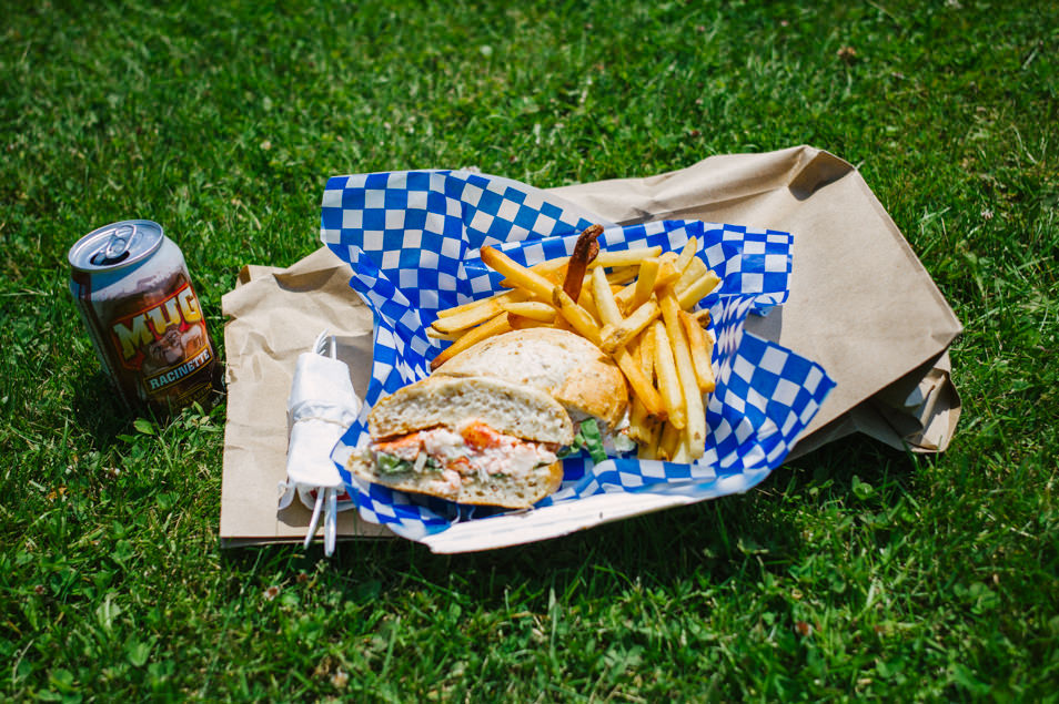 Burger au homard, road trip en Acadie, Nouveau Brunswick