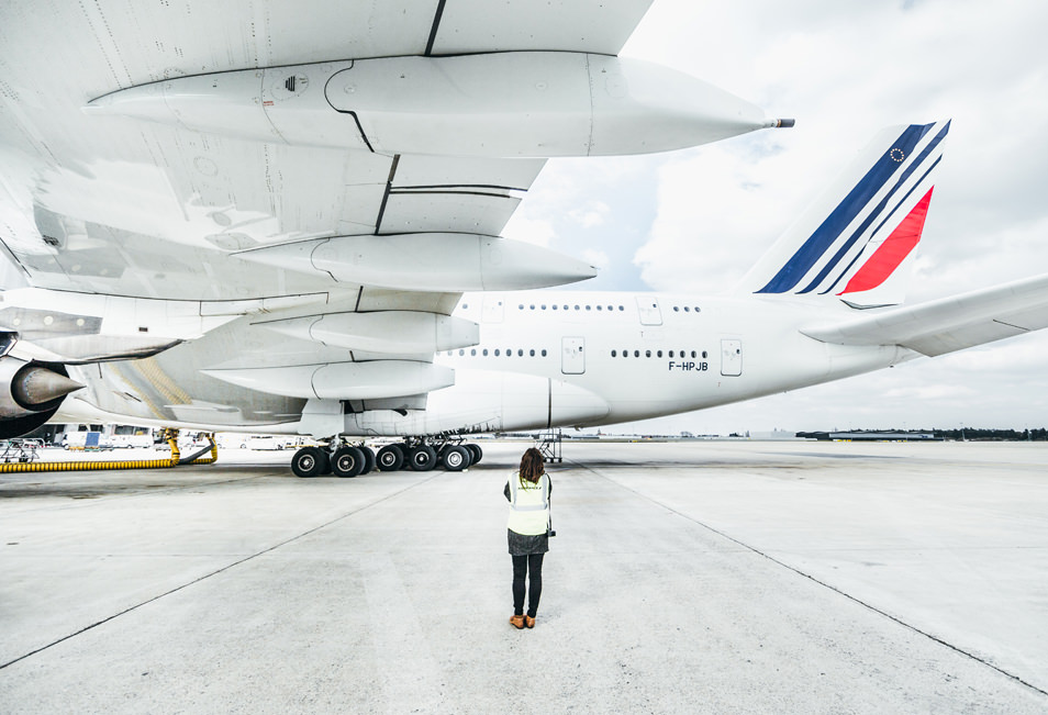 Sous un A380 ! - Hub Air France aéroport CDG