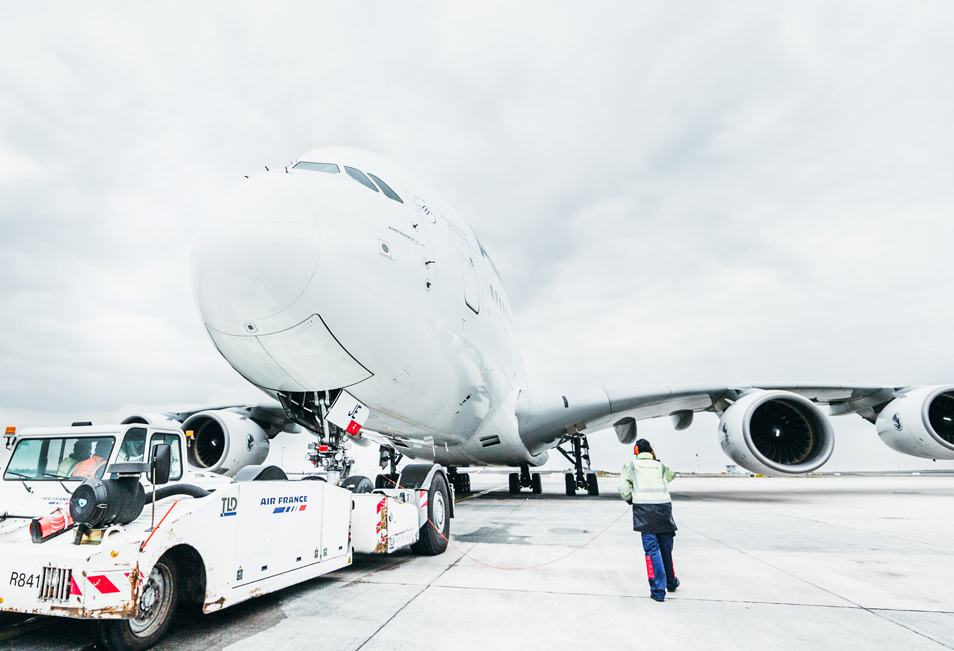 Sous un A380 - Hub Air France aéroport CDG