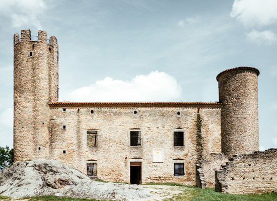 Forez - Gorges de la Loire - Chateau d'Essalois