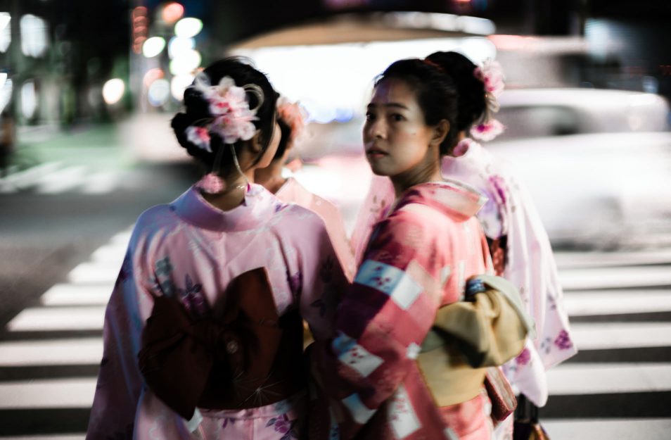 Visiter Tokyo - Jeunes filles en kimonos